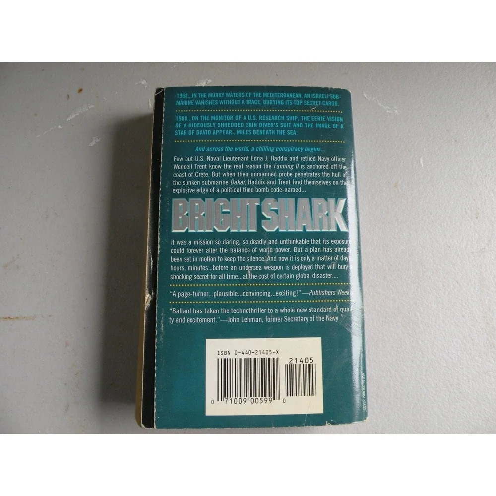 Bright Shark Robert Ballard Tony Chiu 1992 First Print Technothriller Dell